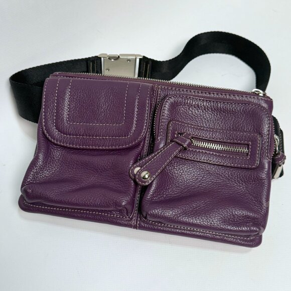 Danier Leather Adjustable Crossbody / Waistband Bag – Purple – New - Picture 3 of 12